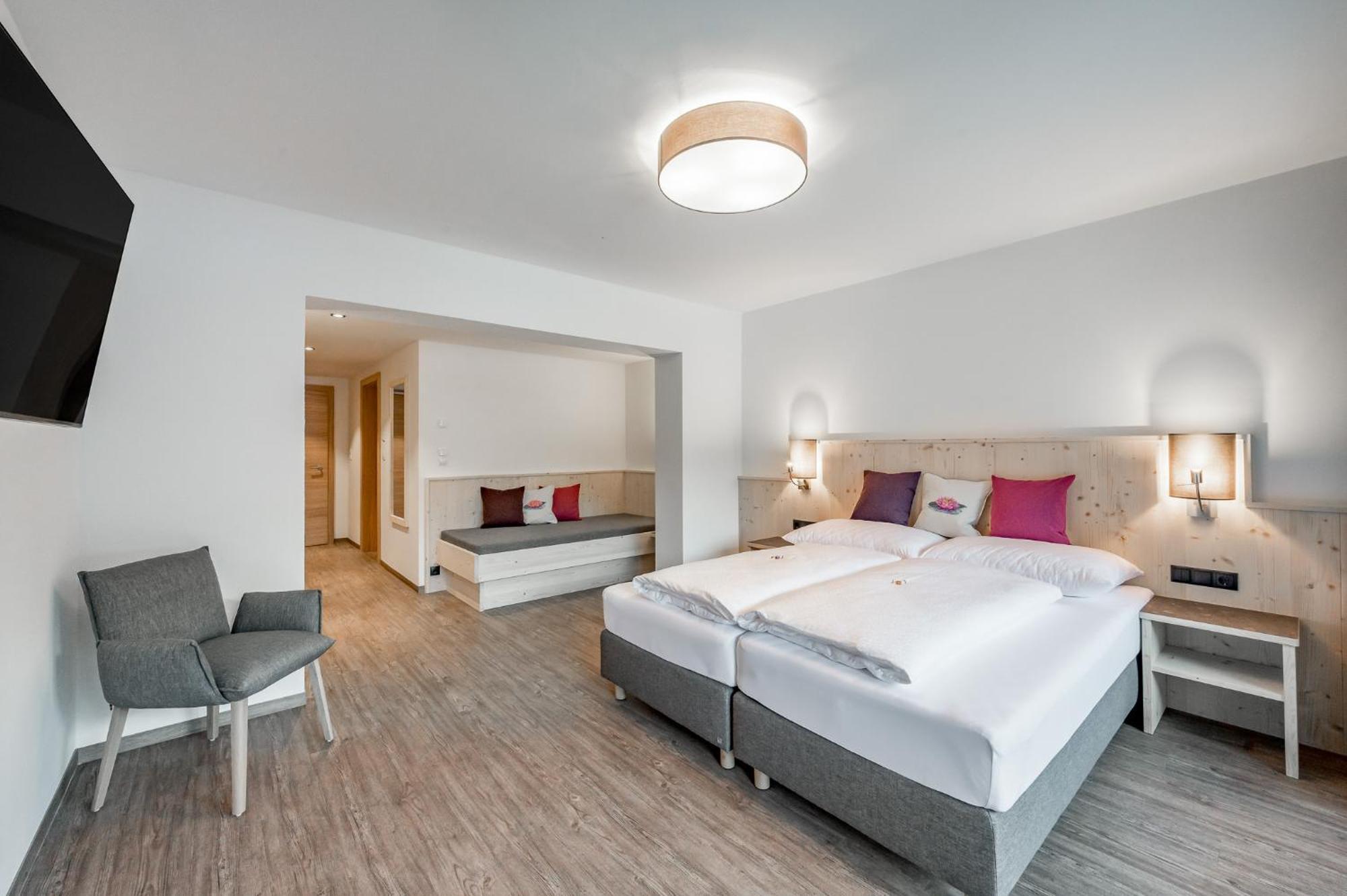 Seehueter'S Hotel Seerose Oetz Rum bild