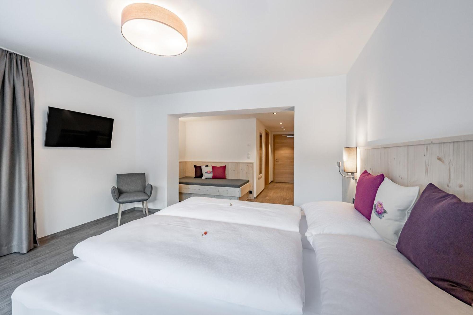 Seehueter'S Hotel Seerose Oetz Rum bild