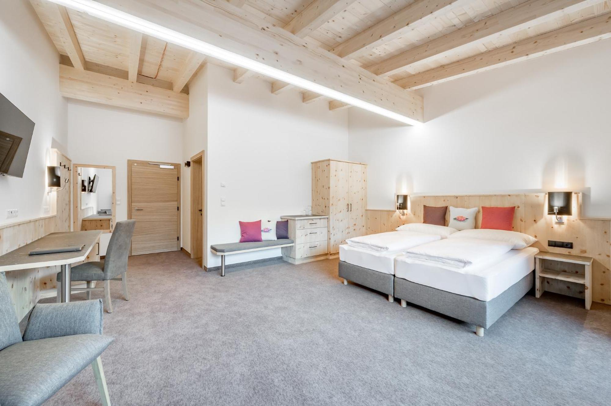 Seehueter'S Hotel Seerose Oetz Rum bild