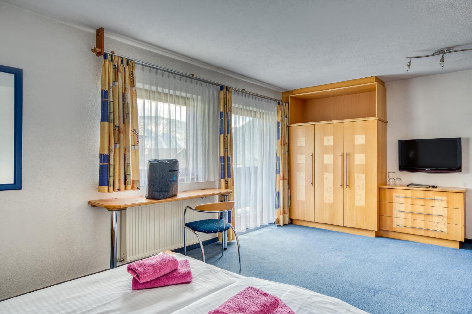 Seehueter'S Hotel Seerose Oetz Rum bild